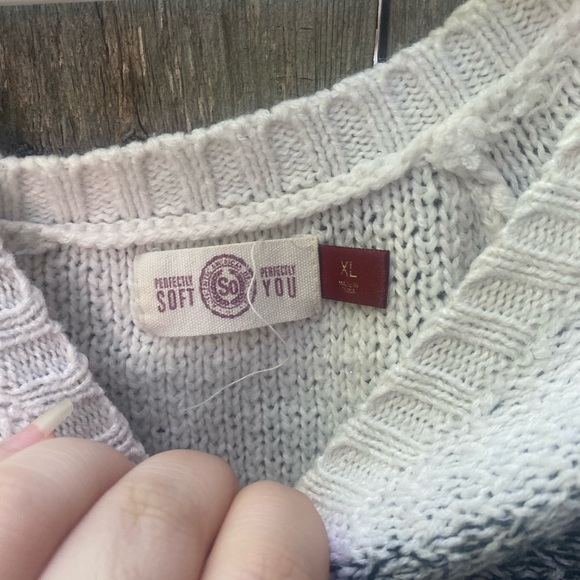 So sweater xl - Picture 3 of 4